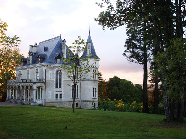 Замок Левашовых в г. Иль Бушар, Франция (8)